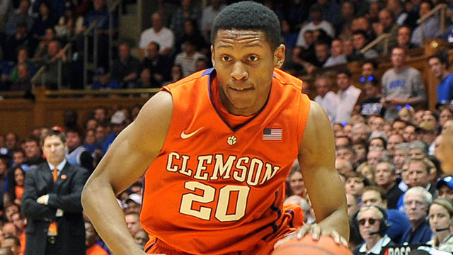 Ricky's Free play on the Clemson Tigers +1.5: